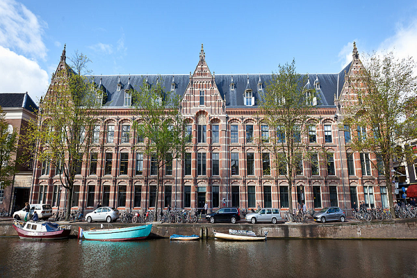 University of Amsterdam Logo